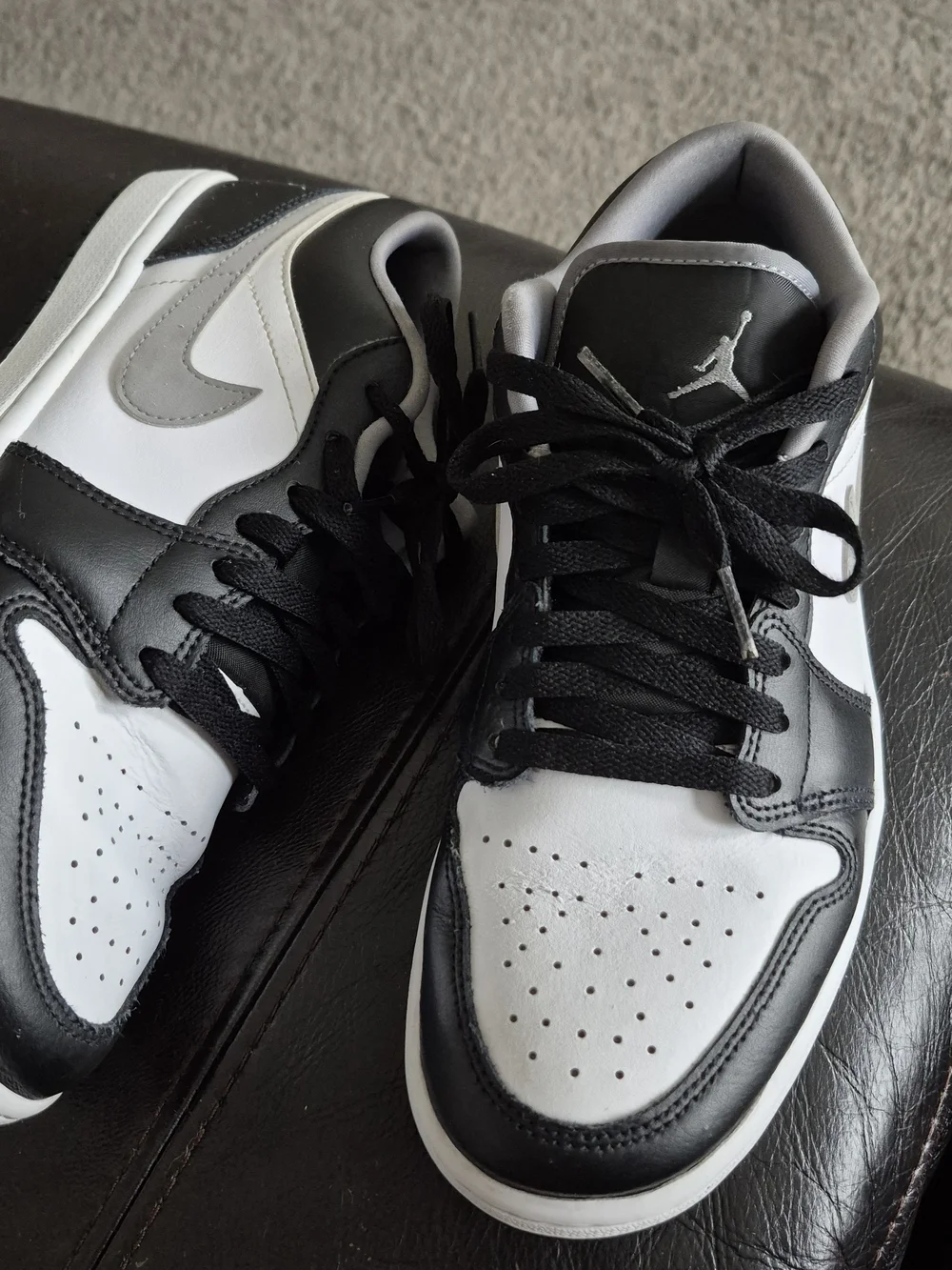 Air Jordan 1 Low Black Medium Grey White 2021 Men's Size 8.5 553558-040